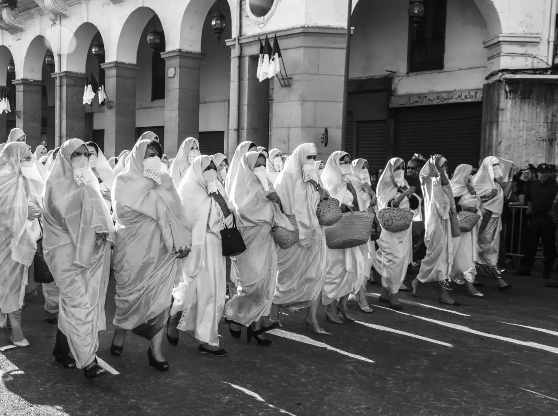 THE FASHIONABLE HISTORY OF ALGERIA